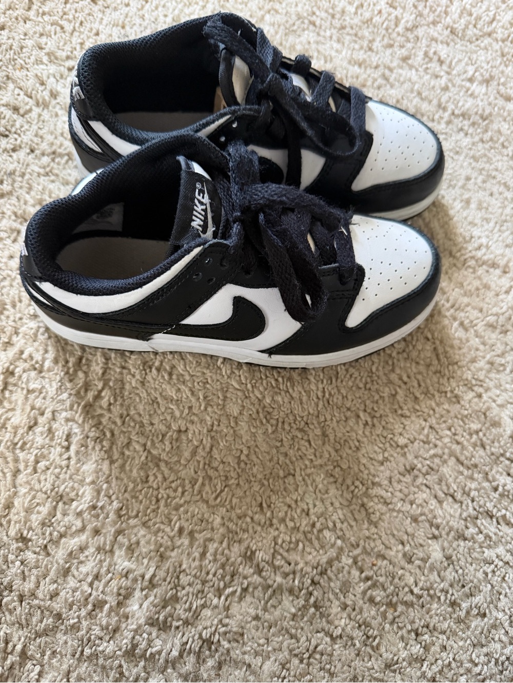 Nike Kids Black and White Low panda Nikes - Picture 2 of 4